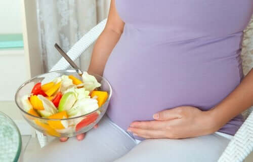 Cosa mangiare nei primi mesi di gravidanza