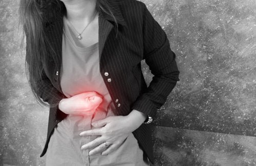 Ragazza con pancreatite acuta