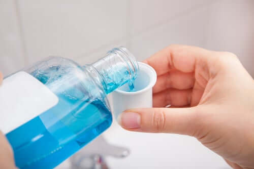 Collutori orali per l'igiene