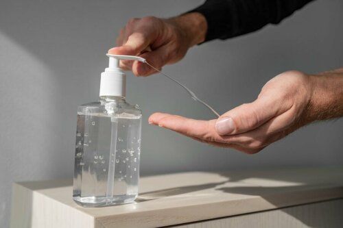 Gel disinfettante per le mani