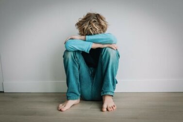 Bambino autistico in quarantena, come aiutarlo