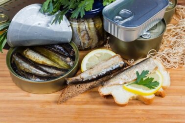 Cibi in scatola: consumare il liquido di conservazione?