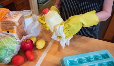 Disinfettare il cibo per prevenire il contagio?
