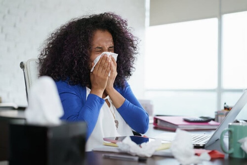 Perché si sviluppano le allergie? Teorie scientifiche