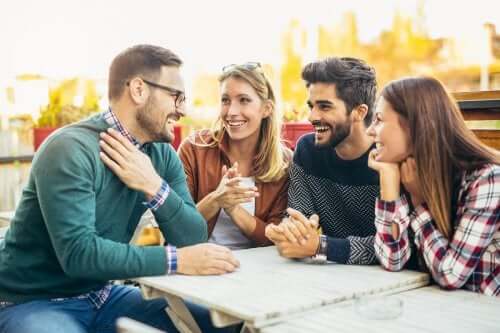 Riprendersi da un periodo difficile grazie agli amici