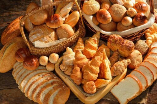 Diversi tipi di pane e mangiare male