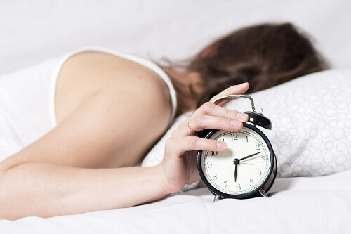 La giusta routine serale per dormire meglio