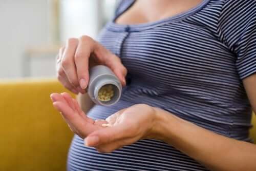 Lassativi per combattere la stitichezza in gravidanza.