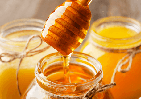 L'azione antibatterica del miele protegge dal reflusso gastroesofageo.