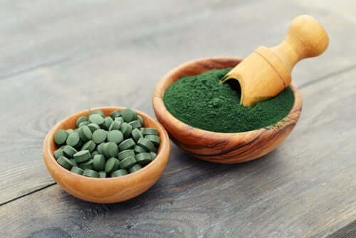 Integratori di spirulina.