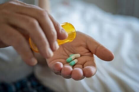 Persona che assume antibiotici.