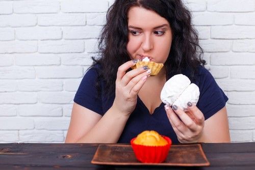Mangiare troppo fa male alla salute.