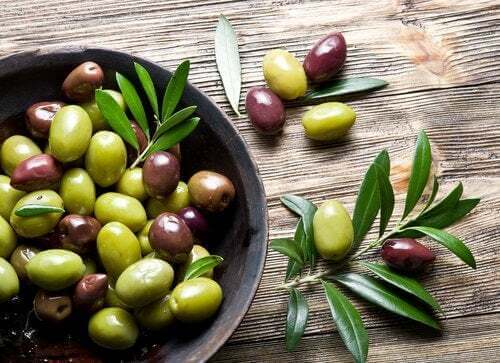Olive di vario tipo.