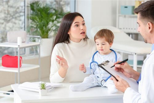 Visita pediatrica, sepsi nei neonati e bambini.