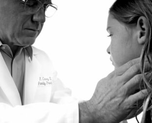 Mononucleosi nei bambini: cause e sintomi