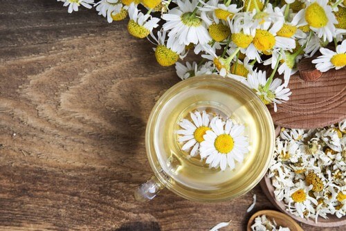 Benefici del tè di camomilla.
