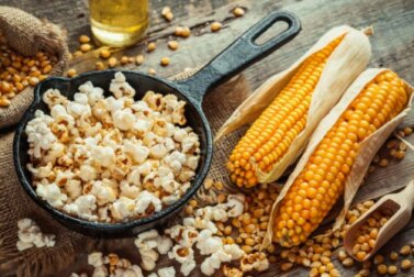 Preparare i popcorn con una semplice ricetta