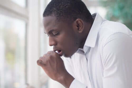 Tosse con catarro verde: cosa significa?