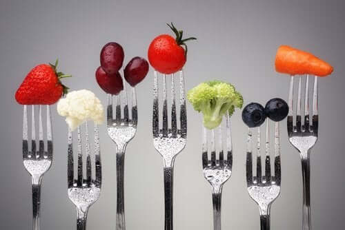 Alimentazione corretta come trattamento per l'obesità.