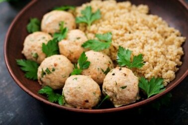 Polpette di quinoa e ceci: ricetta e valore nutrizionale
