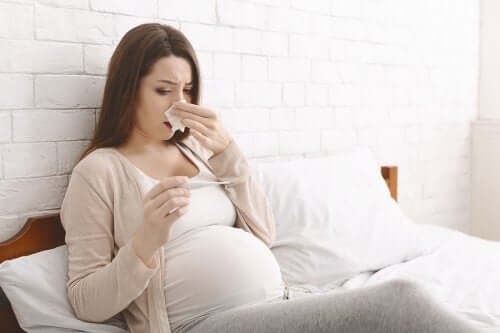 Raffreddore in gravidanza: prevenirlo e trovare sollievo