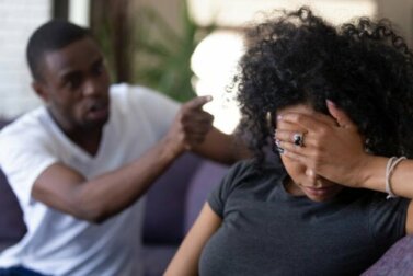 Partner che insulta: come affrontare la situazione?