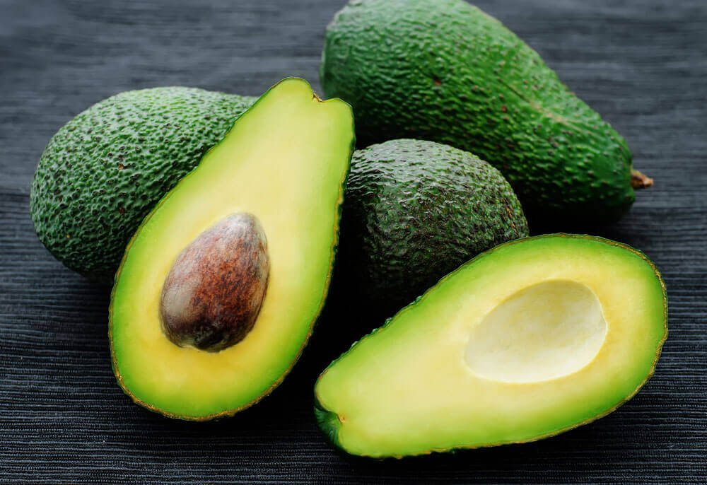 Avocado per i capelli secchi.