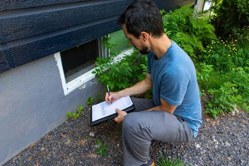 Controllo umidità per evitare la muffa in casa.