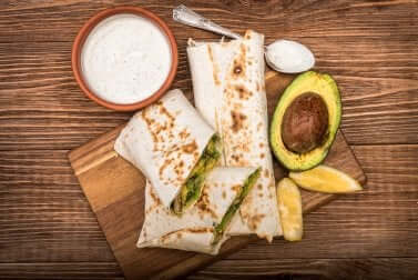 Involtino con avocado.