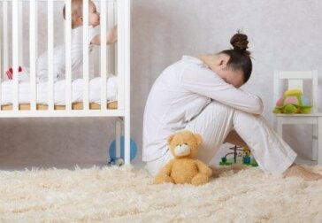 Depressione post partum, cos'è e come superarla