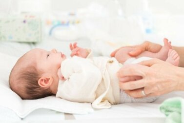 Dislocazione congenita dell'anca nei neonati