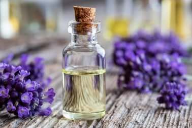 Olio di lavanda.