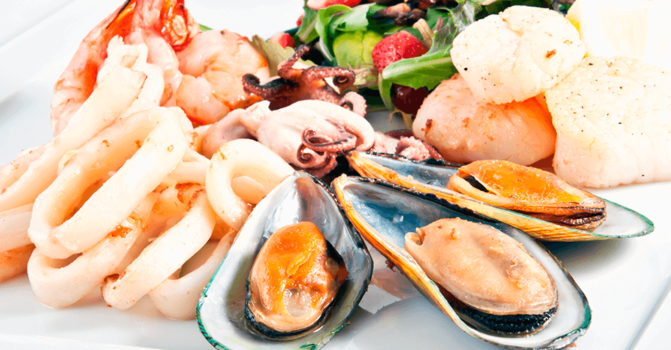 I molluschi sono da evitare nella dieta per i soggetti neutropenici.