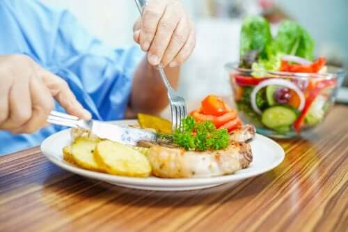 Dieta per i soggetti neutropenici: restrizioni alimentari