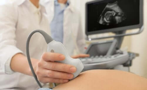 Aborto differito: cos'è e perché si verifica?