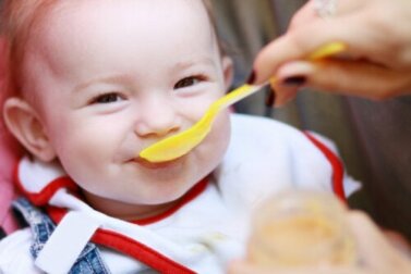 Il neonato ha fame: segnali per capirlo