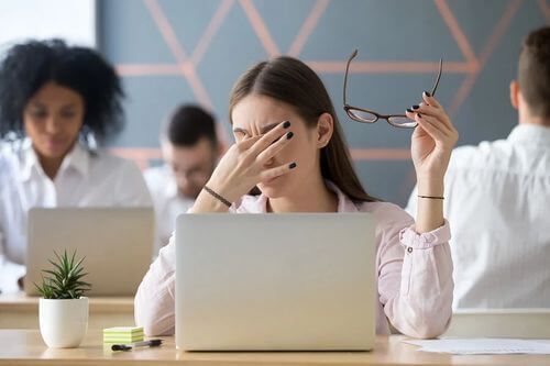 Igiene visiva nella postazione di lavoro.