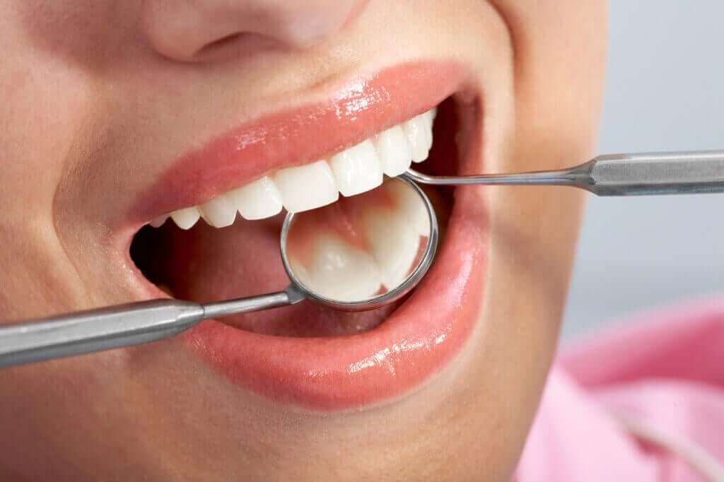 Controllo dentale.