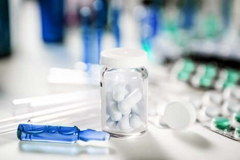 Oppioidi e farmaci oppiacei.