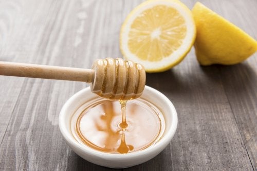 Il miele aiuta a perdere peso?