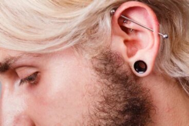 Piercing industrial: cos'è e quali cure sono necessarie?