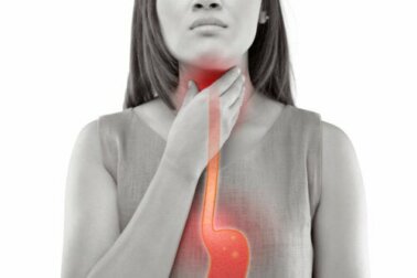 Abitudini che causano il reflusso gastroesofageo