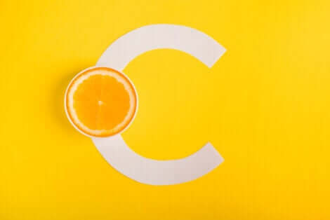 Vitamina C arancia.