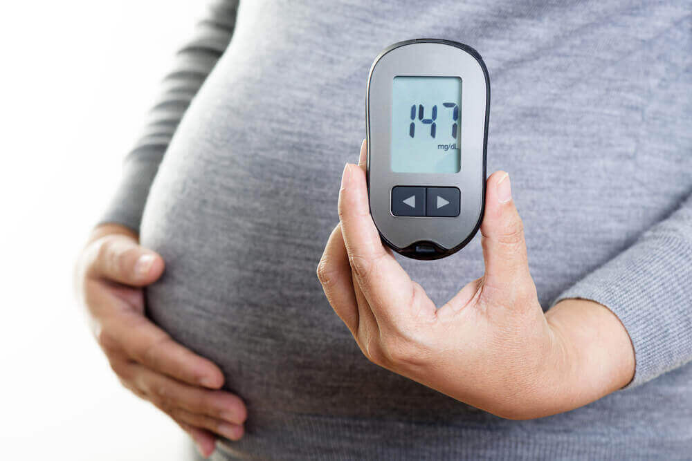 Donna incinta con diabete.