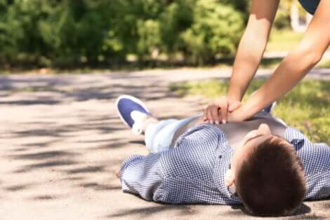 Rianimazione cardiopolmonare nella catena della sopravvivenza.