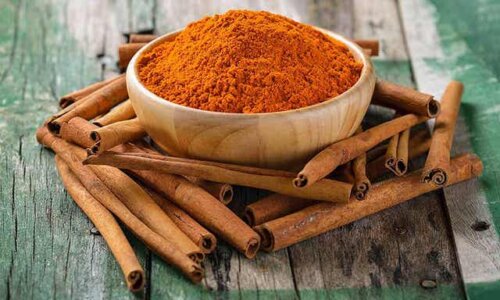 Rimedi a base di spezie e cannella.