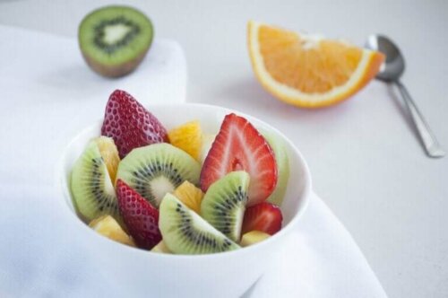 Frutta a basso contenuto di carboidrati: quale scegliere?