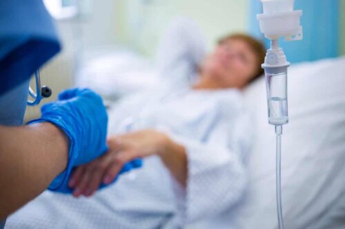 Donna ricoverata in ospedale.