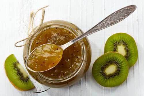 Marmellata di kiwi.