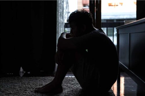 Nevrosi depressiva: uomo depresso.